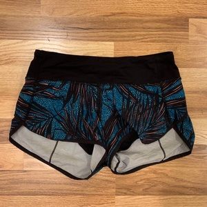 Printed athletic shorts